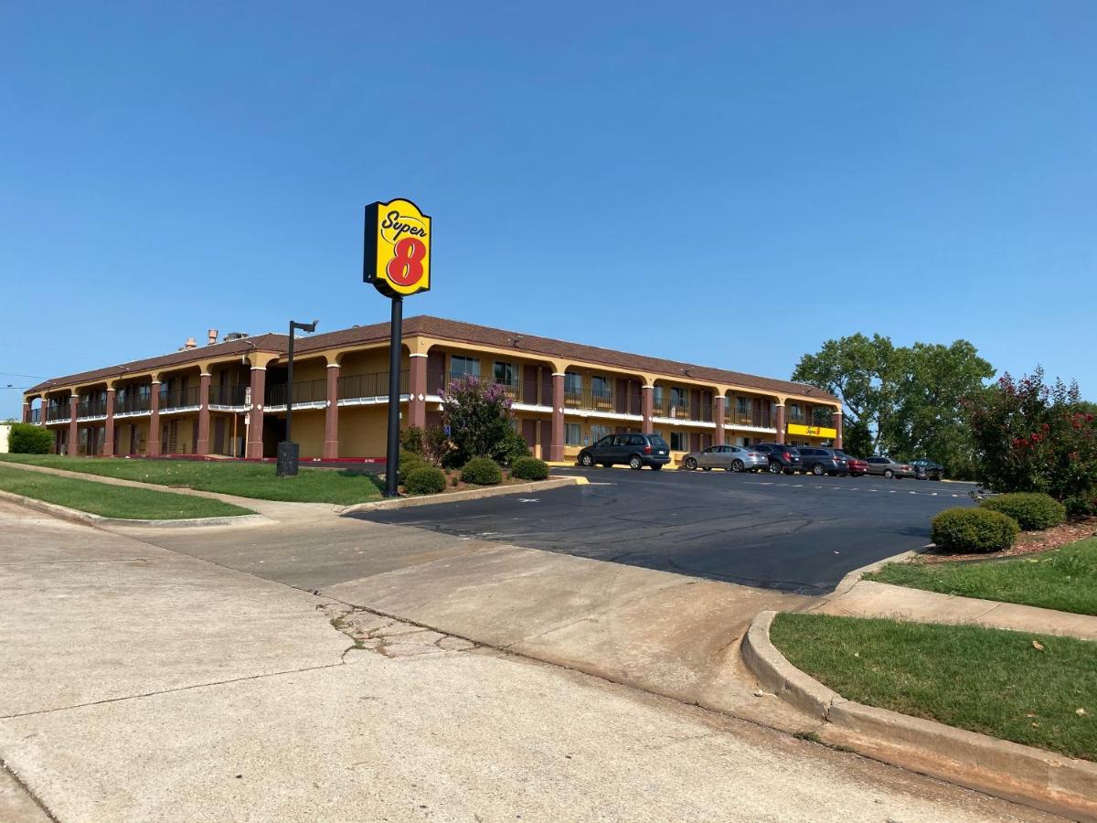 Super 8 By Wyndham Midwest City Ok Exterior photo